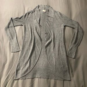Grey cardigan